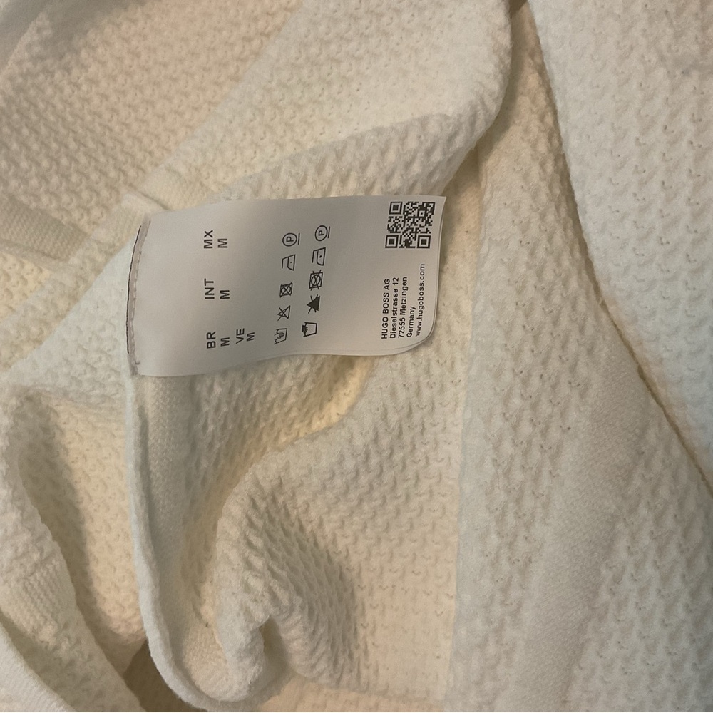 Hugo Boss White Textured Dress - Picture 4 of 4
